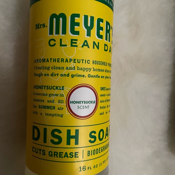 Lot (3) Mrs. Meyer’s Clean Day Dish Soap - Picture 4 of 5